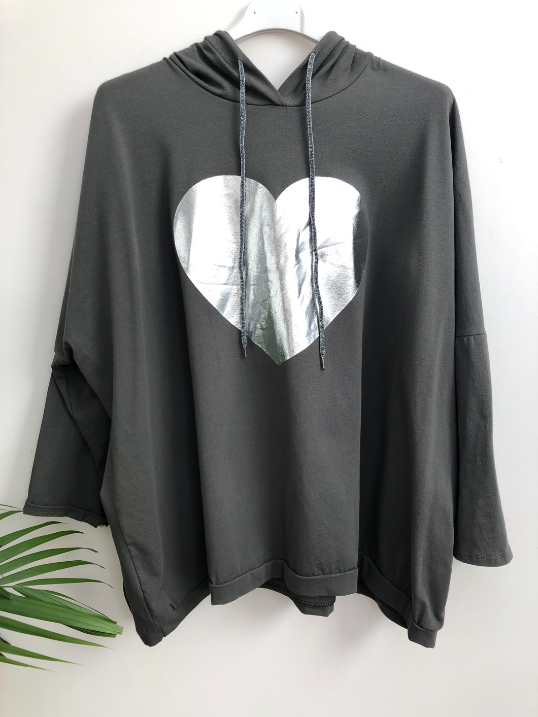 Metallic-Heart Hoody