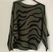 Load image into Gallery viewer, Zebra  Jumper
