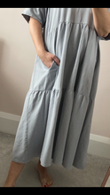 Load image into Gallery viewer, Jessie - Dress
