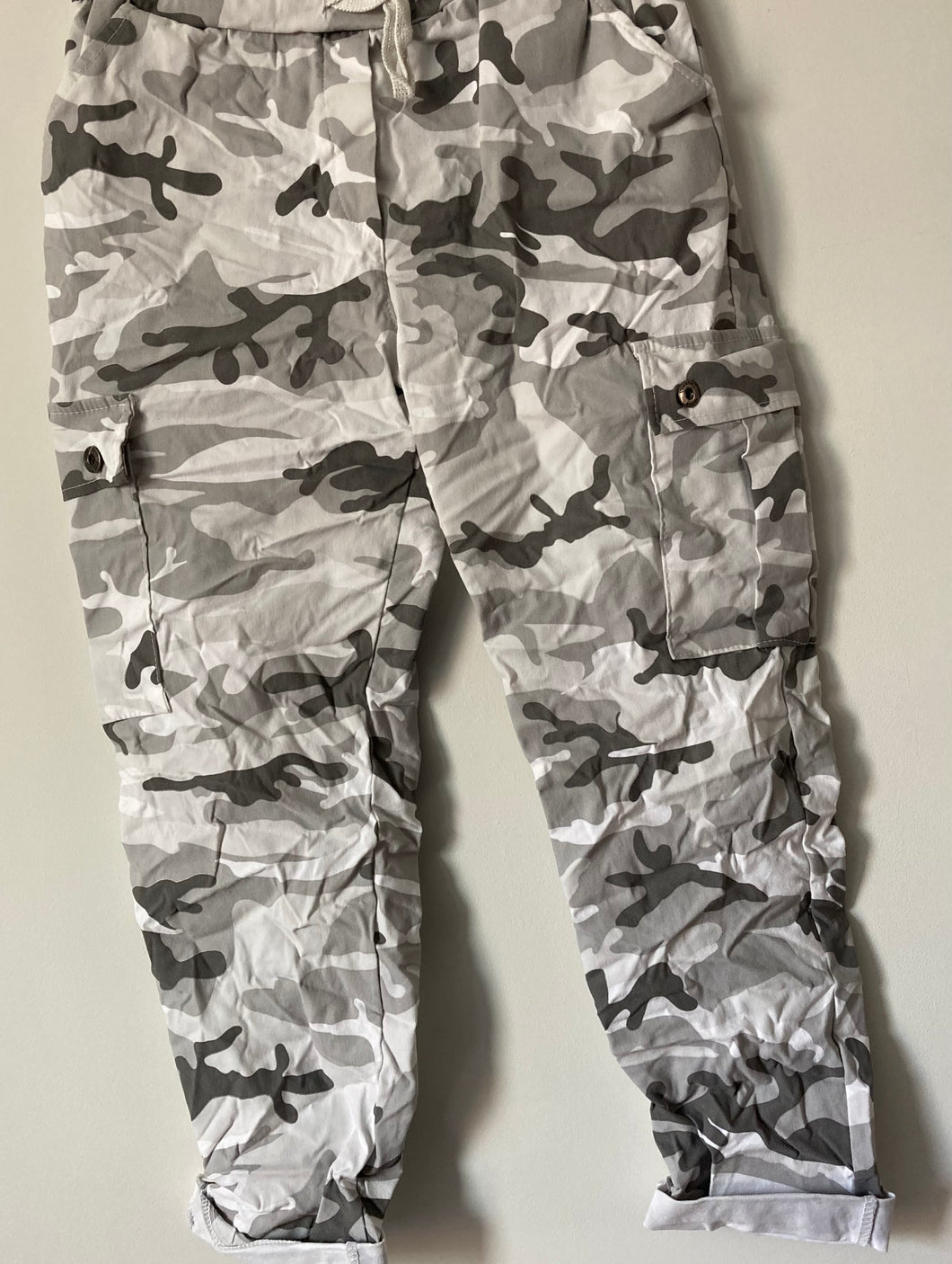 Camo Cargo Magic Pants