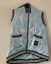 Load image into Gallery viewer, Short Gilet
